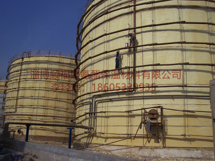 聚氨酯保温材料.jpg
